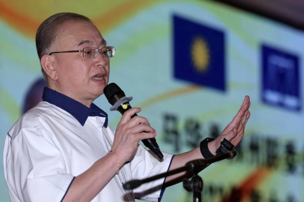 No boycott by MCA against Suhaizan, says Wee Ka Siong